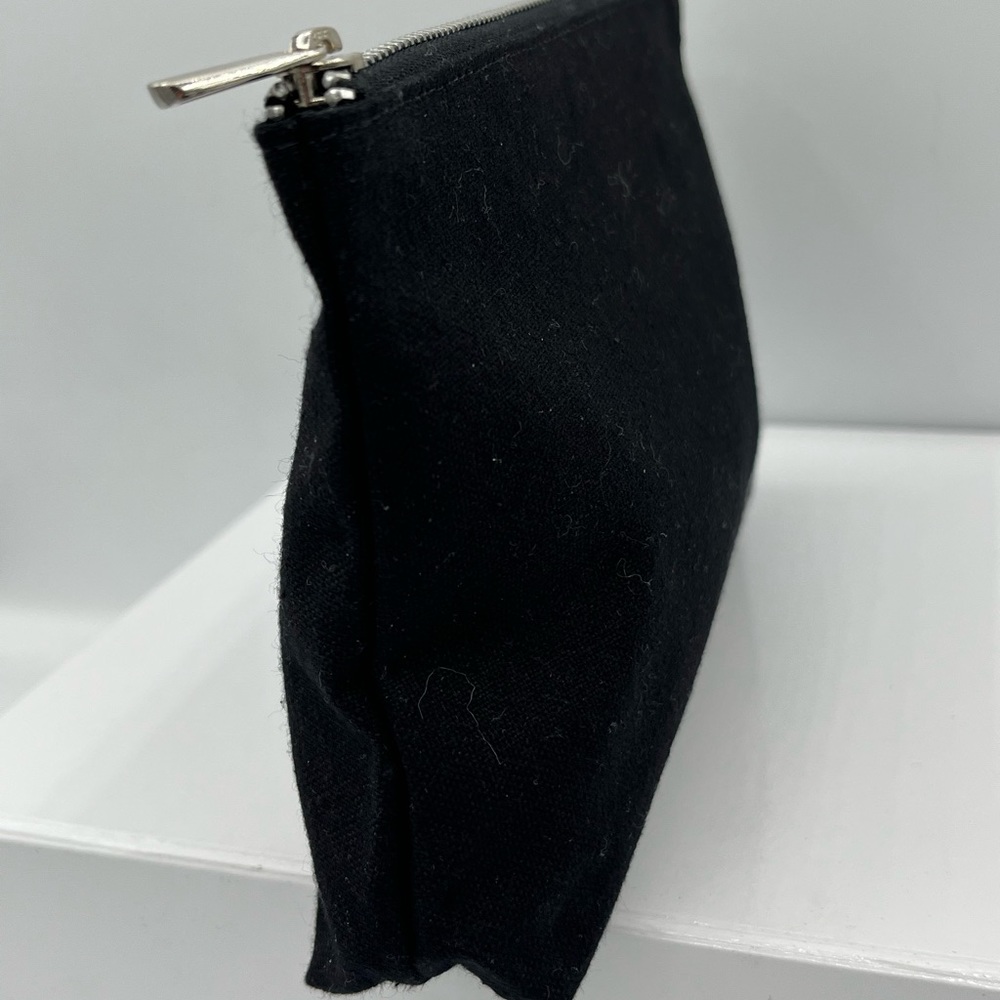Tweezerman Cosmetics Zipper Pouch - Picture 3 of 6
